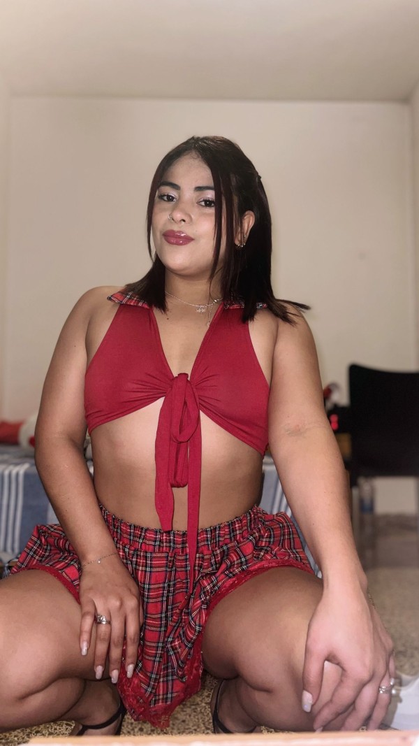 JOVENCITA  ENCANTADORA COLOMBIANA PLACER  AL FULL