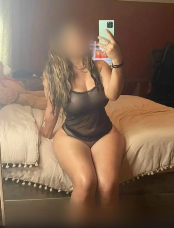 HERMOSA LATINA EN MURCIA! RICO SEXO ORAL