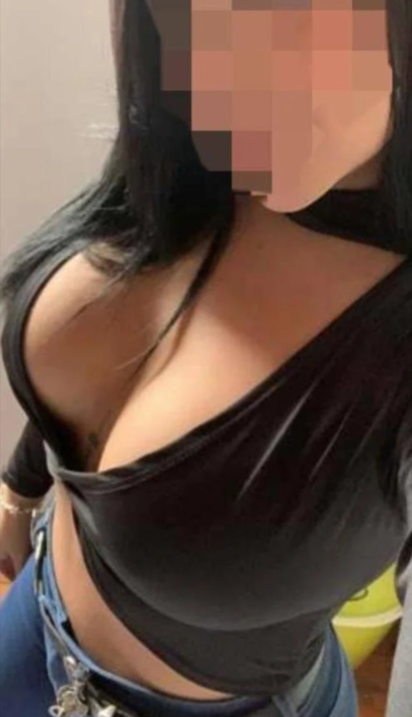 ATRACTIVA SENSUAL TRATO DE NOVIOS 1RA VEZ PLASENCIA