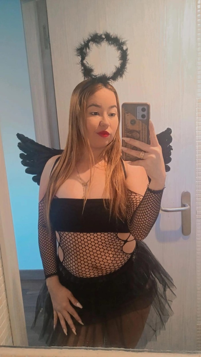 mia colombiana cachonda morbosa sexo sin tabu 24h