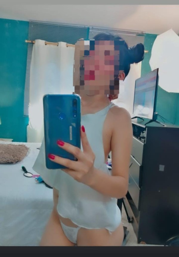 LATINA DE CURVAS PERFECTAS BOMBA DE SEXO EN USERA