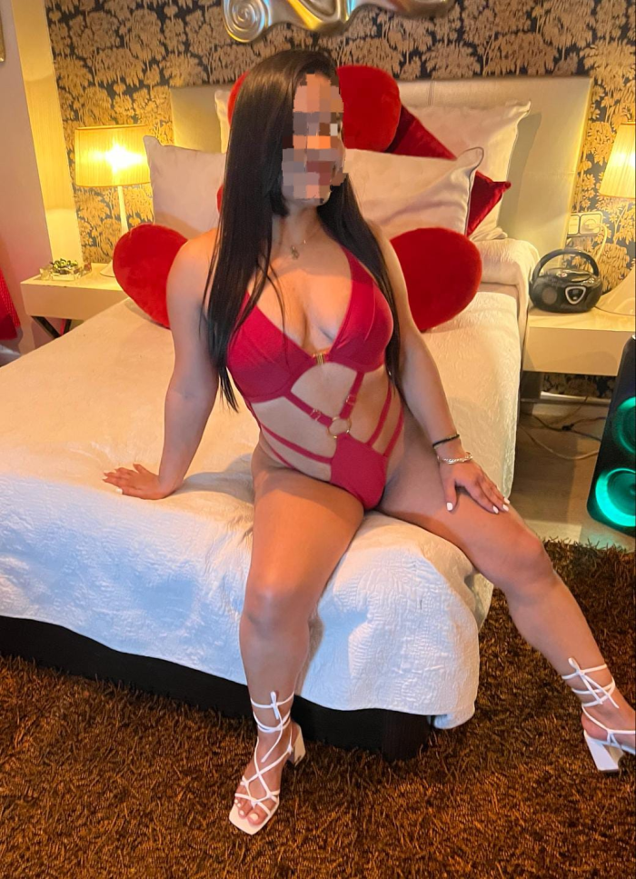 COLOMBIANA EXÓTICA DISPONIBLE 24 HORAS