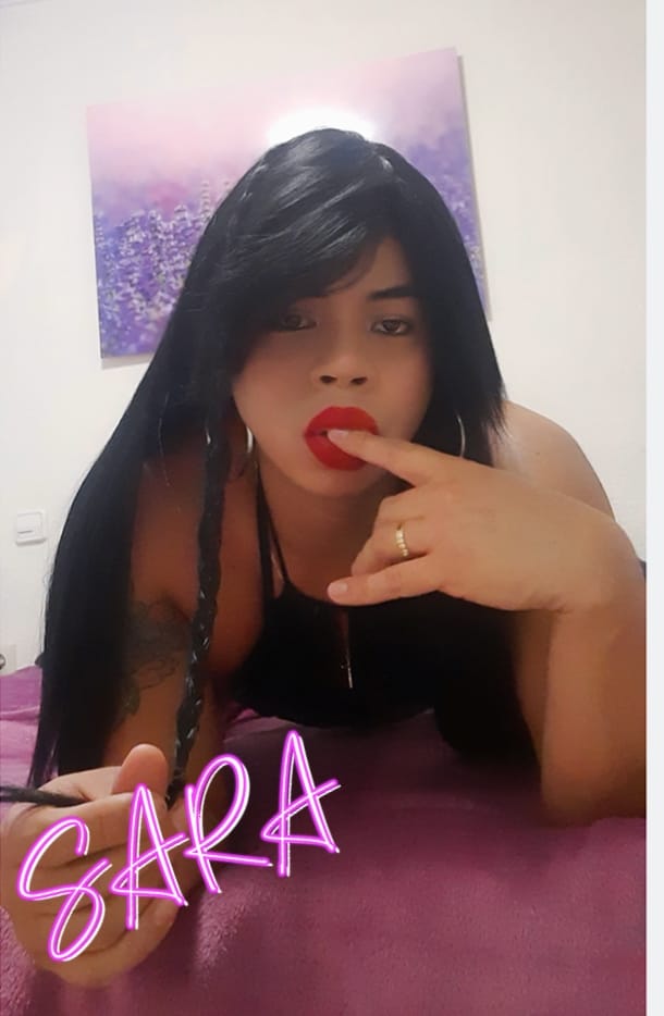 Travesti colombiana súper atrevida