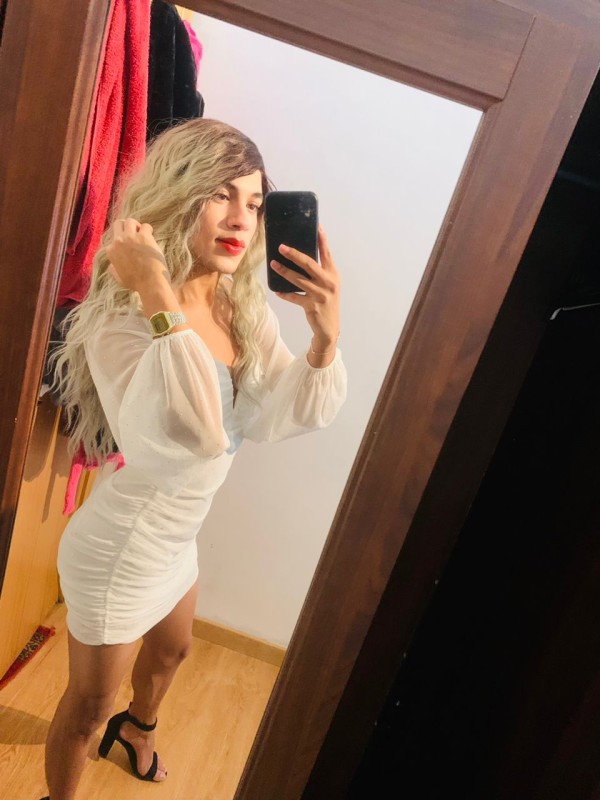 TRANS JOVENCITA CALIENTE