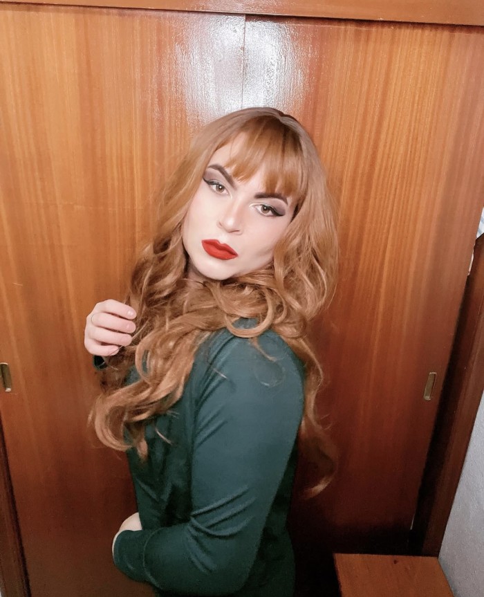 Samanta, chica, trans latina