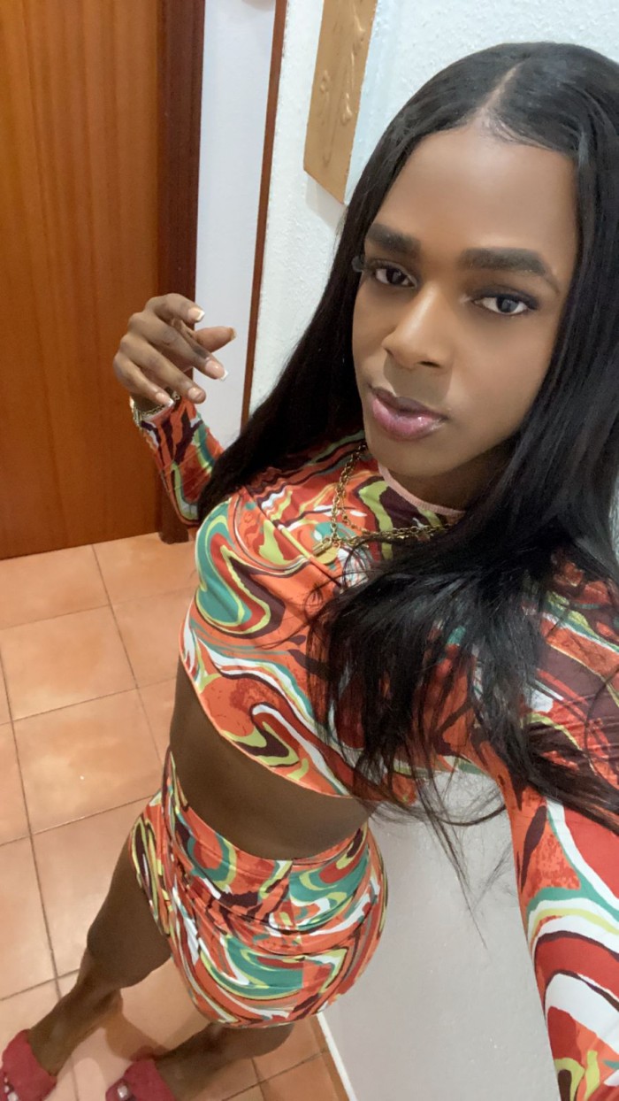 Soy chica trans dominicana 24 años Nueva en Barcelona