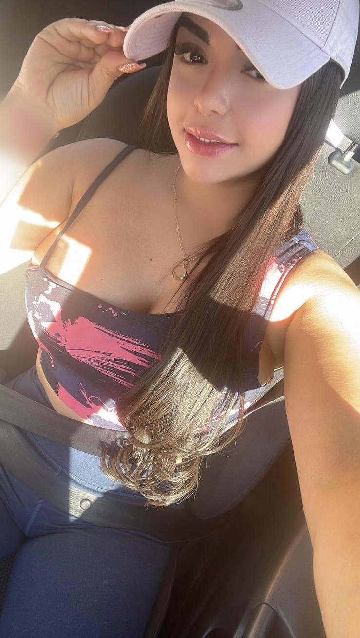 preciosa colombiana con ganas de complacerte