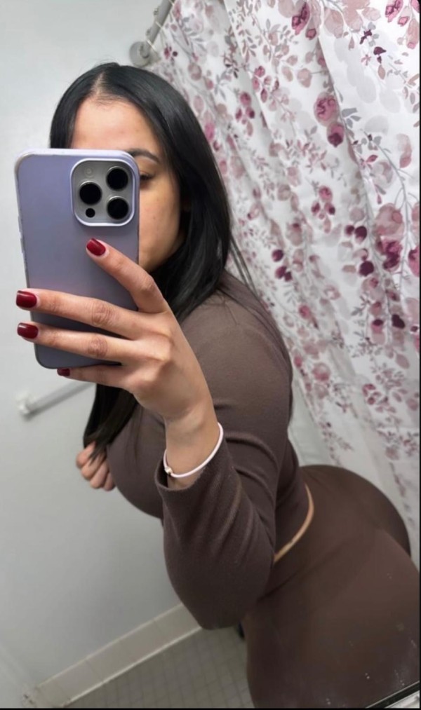 HERMOSA LATINA EXPERTA EN CITAS CALIENTES VISITAME