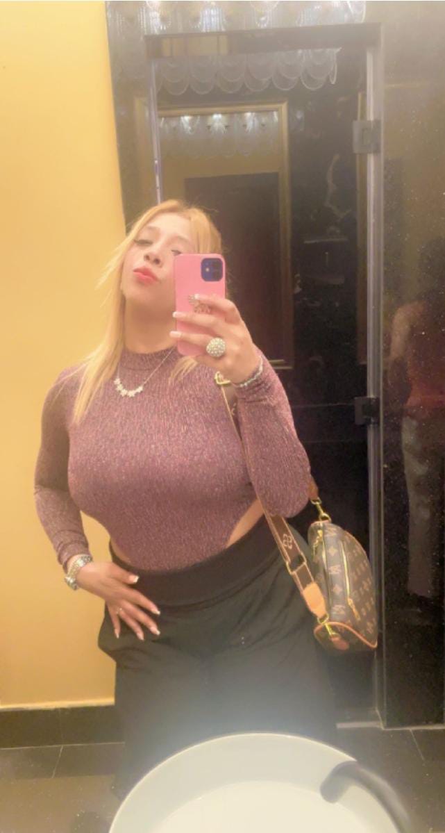 SEÑORITA DE ALTO NIVEL RUBIA EXPLOSIVA COLOMBIANA