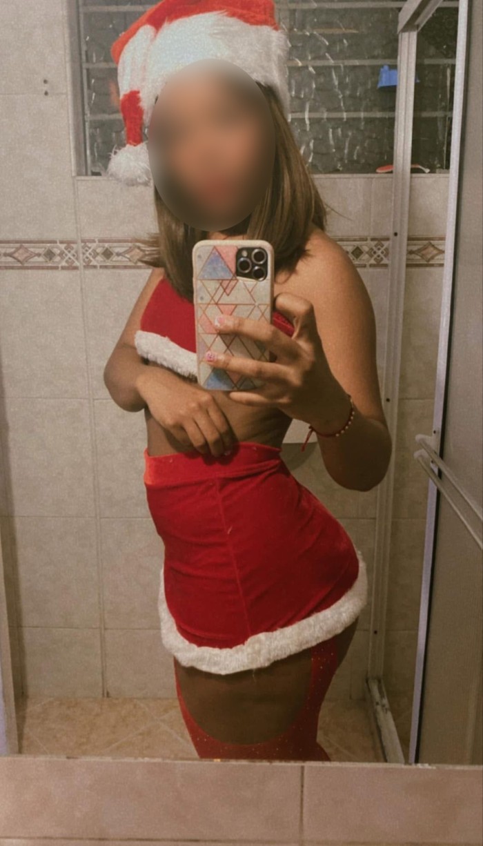 SOFIA JOVENCITA COLOMBIANA ARDIENTE FOGOSA SEXY