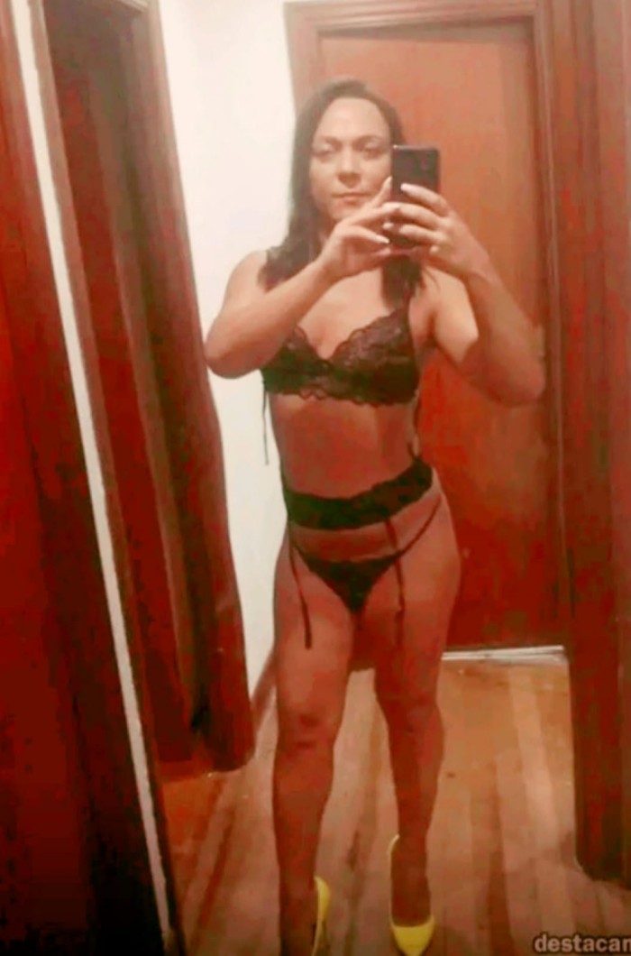 Caliente como una perra disponible cientro Gandía