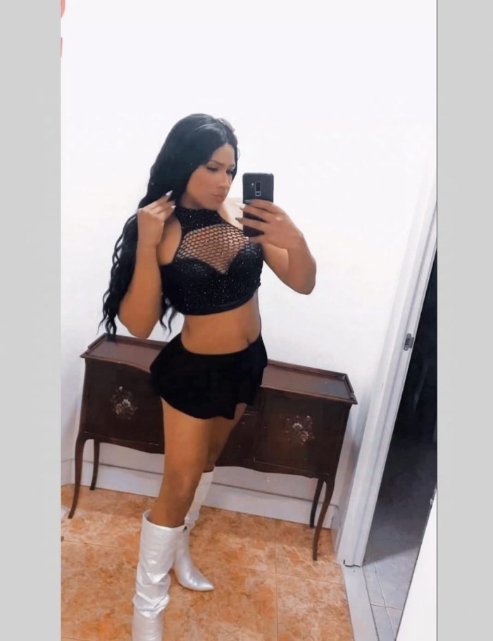 TRANS JOVENCITA HERMOSA Y FIESTERA