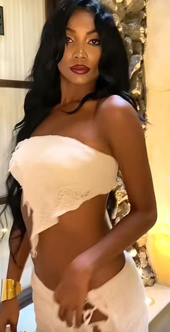 Tu Musa Colombiana, Sensualidad y Elegancia