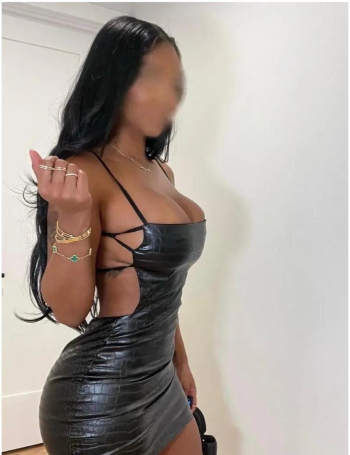 NOVEDAD!! SEXY Y ARDIENTE MORENA EN NERVIÓN 604246243