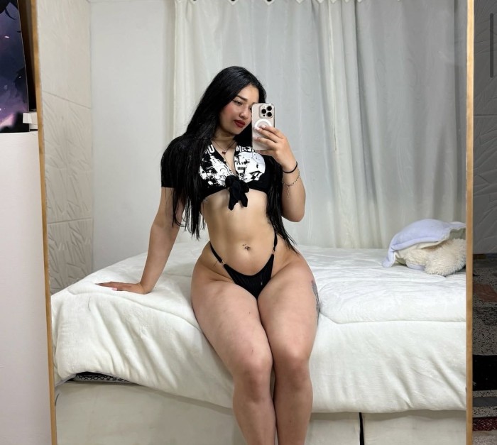 Colombiana seductora, acompañante discreta