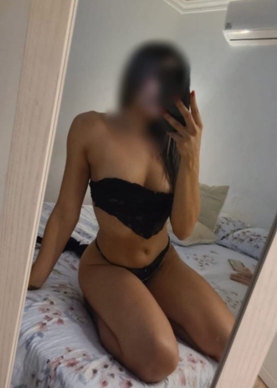 Española 24h apartamento privado fiestera