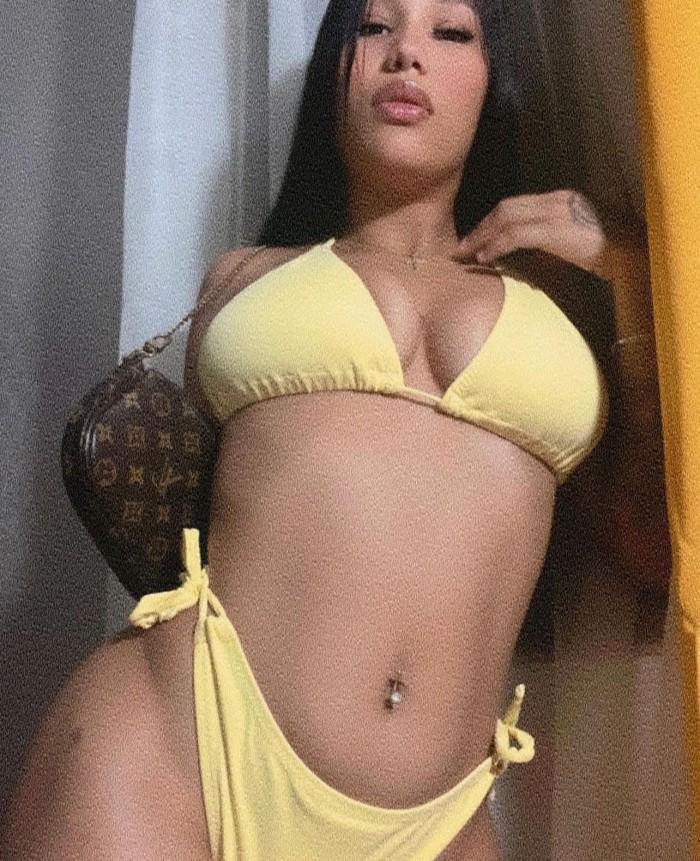 Bebe te quiero cojer bien rico disponible