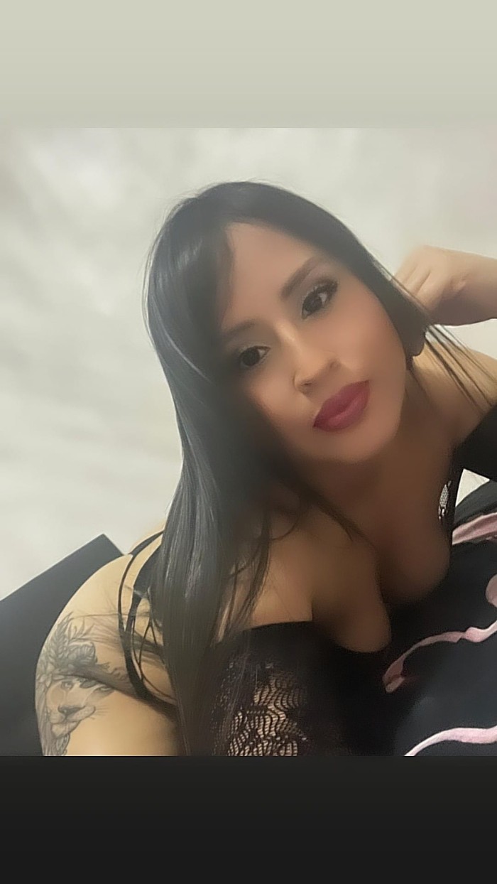 RICA LATINA, JOVEN FIESTERA A TOPE CON GANAS DE SExo