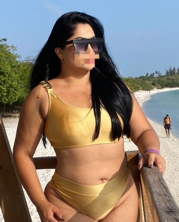 COLOMBIANA CACHONDA