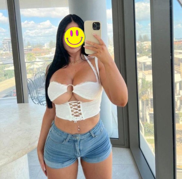 Jovencita cuerpo d3 escándalo