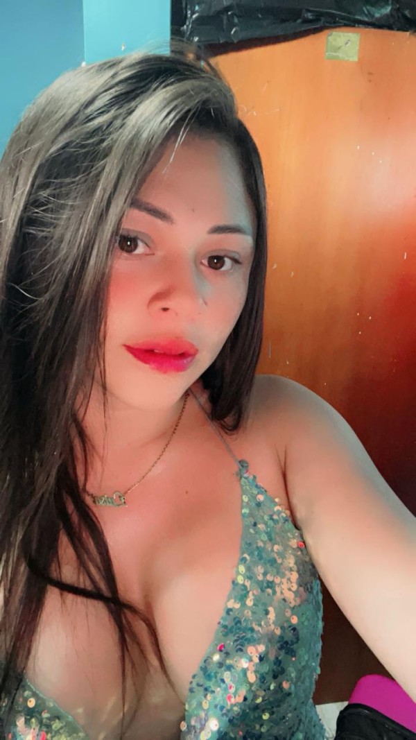 ENCANTADORA DIOSA DEL SEXO COMPLACIENTE A TOPE