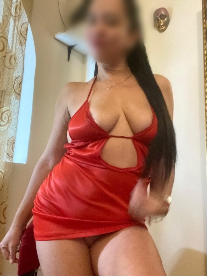 ENCANTADORA DIOSA DEL SEXO COMPLACIENTE A TOPE