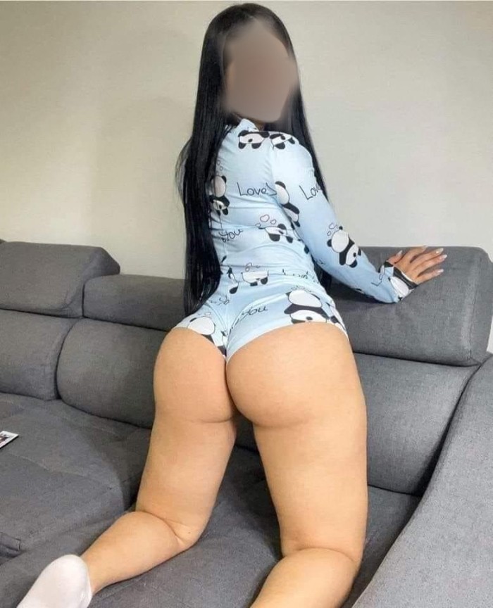 NOVEDAD MORENA  MULTIORGASMICA TETONA