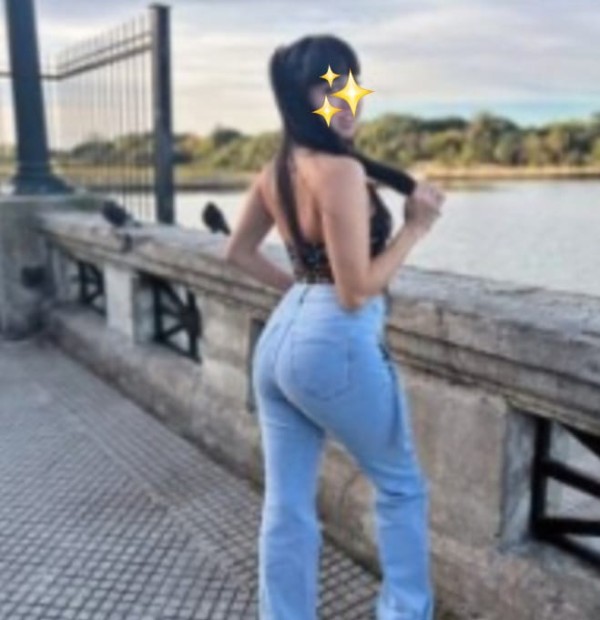 ENCANTADORA DIOSA DEL SEXO COMPLACIENTE EN MANRESA