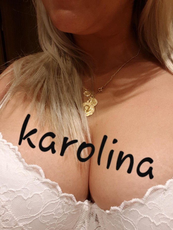 Karolina,mujer madura de trato exquisito!