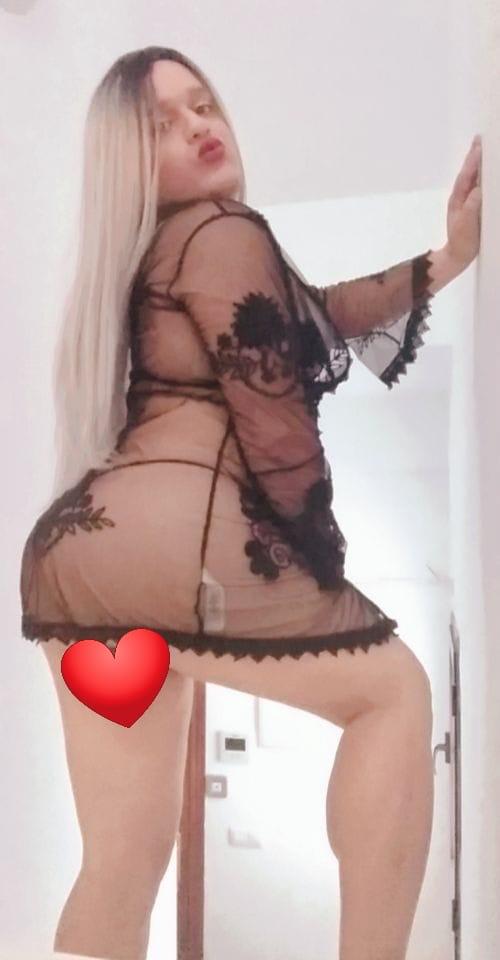 JOVENCITA TRAVESTI NINFOMANA TE CORRES CONMIGO?