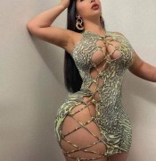 COLOMBIANA VOLUPTUOSA Y SEXY