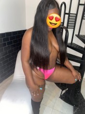 FIESTERA GUAPA DISPONIBLE PARA CHICOS CALIENTES