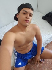 DISPONIBLE CHICO LATINO MASAJES O MAS