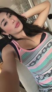 MASAJISTA COLOMBIANA SALDRáS COMO NUEVO SOY TRANS