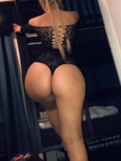 HERMOSA COLOMBIANA TRATO DE NOVIOS MUY RICO