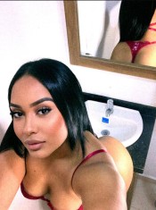 EXóTICA  MORENA GUAPA RECIÉN LLEGADA SEXY REAL