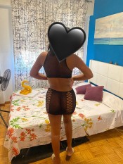 LATINA, ENCANTADORA CON DESEOS DE CONOCERTE