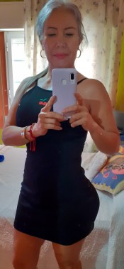 LATINA ENCANTADORA SIMPATICA SENSUAL,LINDO CUERPO