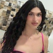 JOVENCITA TRANS ENCANTADORA Y SEXY ESPAñOLA