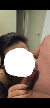 PAREJA BUSCA UNA CHICA PARA FIESTA BLANCA PARA HOY