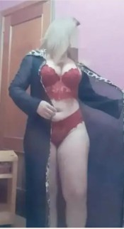 RUBIA EXPLOSIVA ALTA