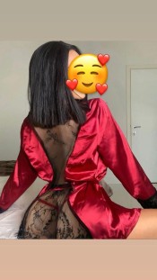 LATINA CALIENTE VICIOSA FIESTERA 24HORAS