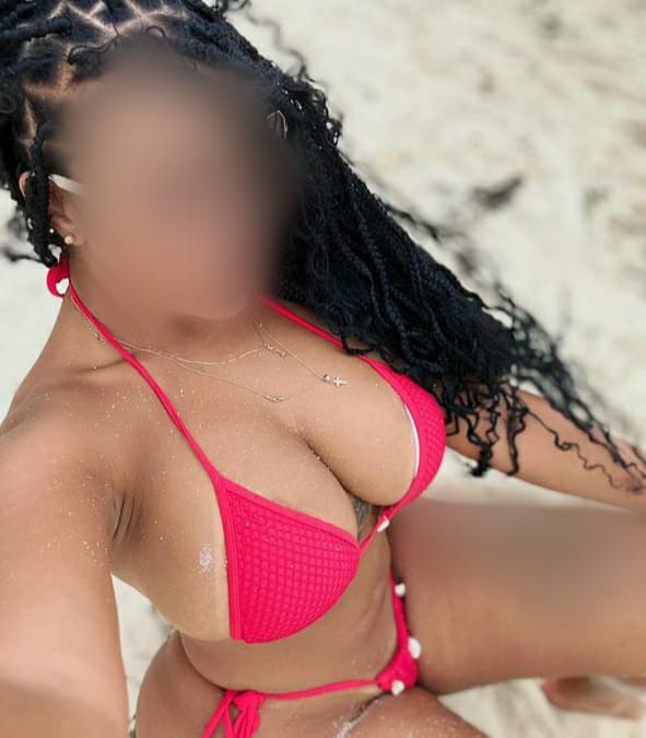 NOVEDAD DELICIOSA LATINA REINA DEL SEXO 24 HORAS