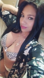 NOVEDAD GUAPÍSIMA COLOMBIANA FIESTERA  A TOPE24HR