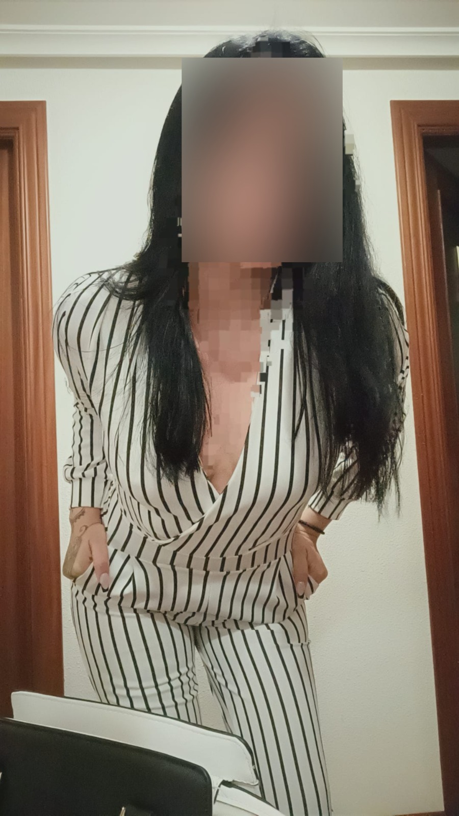 LATINA CON PIEL ARDIENTE, VEN Y DISFRUTA DE ESTE CUERPO