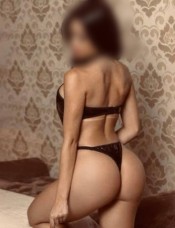 HERMOSA, FIESTERA, CALIENTE Y TRATO DE NOVIA, TE LO CHUPO AL NATURAL