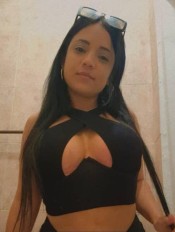 GATITA TRAVIESA Y HERMOSA