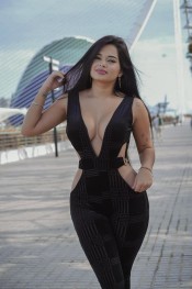 NATALIA COLOMBIANA ME GUSTAN MADUROS