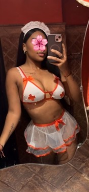 NOVEDAD TREMENDA MORENA CON BUEN CUERPO 24H