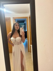 LATINA SENSUALIDAD Y COMPAñíA DE LUJO